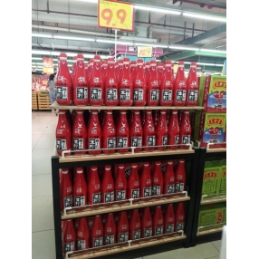 1.25L椰子汁商超陈列展示